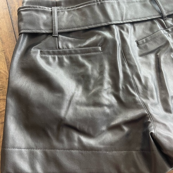 Faux Leather Shorts W/Belt - Picture 5 of 6